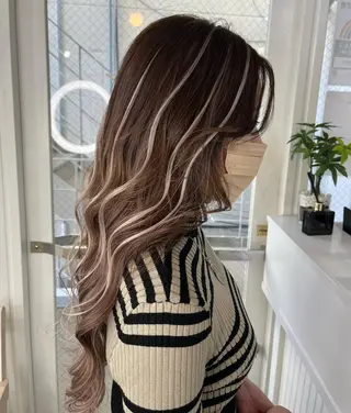 ロング ANKH CROSS 🦋mako🦋のヘアスタイル