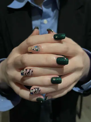 ネイル 8113 海外/y2k/韓国のネイルデザイン