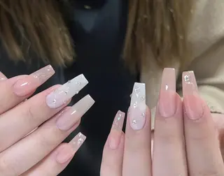 ネイル Pure&Rich Nailのネイルデザイン