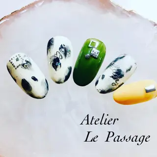 ネイル Atelier Le Passage所属・h nakatsukaのネイルデザイン