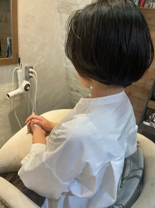 ショート 泊 紗羅のヘアスタイル