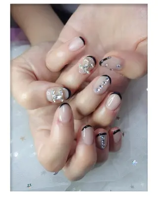 ショート ネイル フィルイン、長さ出し 深爪矯正のネイルデザイン