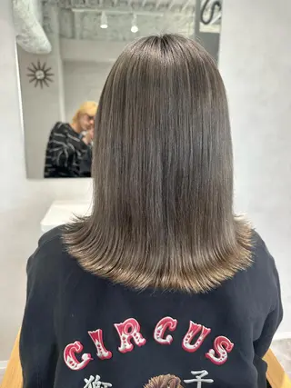 ミディアム カラー リュウタ ダイキのヘアスタイル