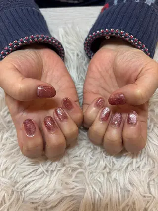 ネイル 伊藤 いちごのネイルデザイン