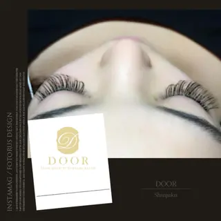 マツエク・マツパ lucida 新宿所属・金子 紗也加のマツエク・マツパデザイン