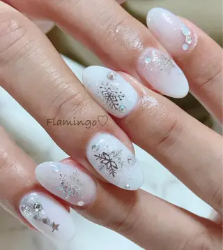 ネイル 浮きにくいフィルイン ｜上品シンプルネイルのネイルデザイン