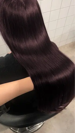 ロング カラー 【ﾐﾆﾓSALE】透 ける艶髪♡ストレートのヘアスタイル