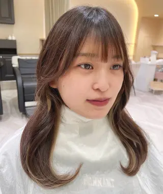 セミロング 学生人気no.1 🦋ナツミのヘアスタイル