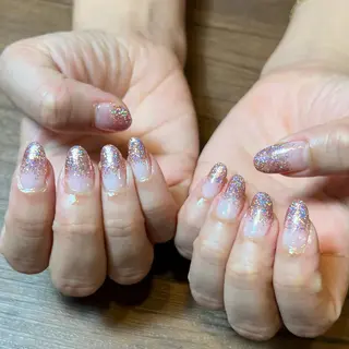 ネイル HENRIETTA NAILSALONのネイルデザイン