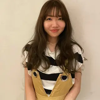 ロング gram岡崎南 KYOKOのヘアスタイル