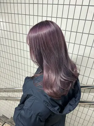 カラー みやもと みくのヘアスタイル