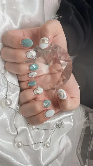 ネイル 中西 美羽のネイルデザイン