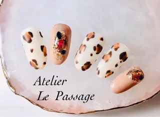 ネイル Atelier Le Passage所属・h nakatsukaのネイルデザイン