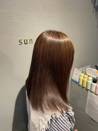 カラー sun trip 荒川のヘアスタイル