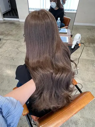 ロング 松下 奈央のヘアスタイル