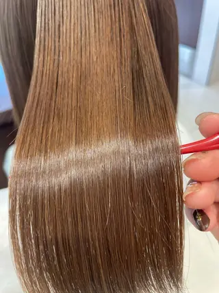 ミディアム 西川 夕奈のヘアスタイル