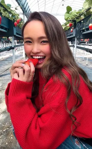 ロング カラー パーマ ヘアアレンジ Device ディバイスのヘアスタイル