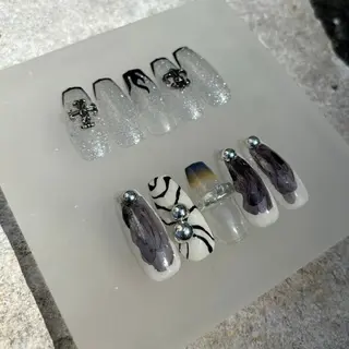 ネイル REINA W【今福鶴見店】のネイルデザイン