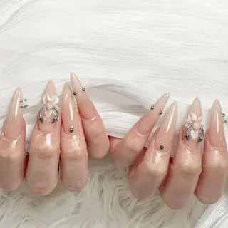 ネイル ENSalon 愛佳のネイルデザイン