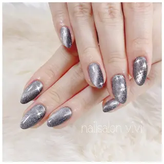 ネイル ＶＩＶＩ nailsalonのネイルデザイン