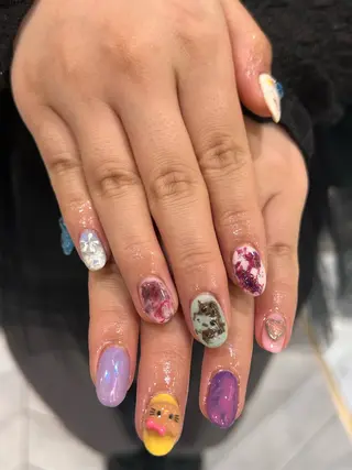 ネイル ꪆৎ平行アーチ ྀི ワカナの眉毛・アイブロウイメージ