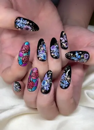 ネイル マツエク・マツパ アイブロウ Nail&eye Belire 新宿のネイルデザイン