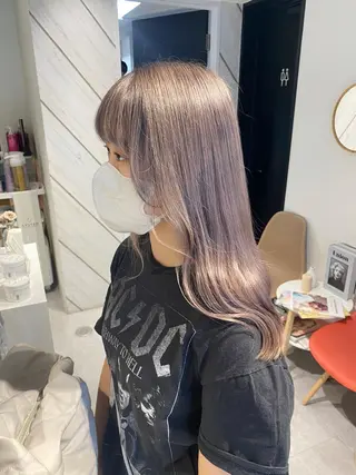 ロング カラー ベージュ指名No1 加賀詩織のヘアスタイル