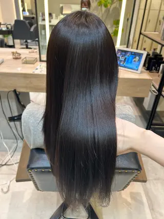 ロング rio￤ブラウン￤暗 髪￤縮毛矯正🌙のヘアスタイル