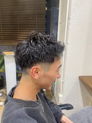 ショート パーマ メンズ RIN／韓国ヘア レイヤーカットのヘアスタイル