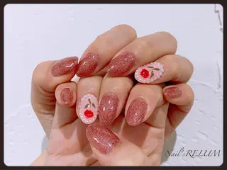 ネイル THECOLORS所属・近貞 莉奈のネイルデザイン