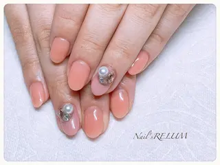 ネイル THECOLORS所属・近貞 莉奈のネイルデザイン