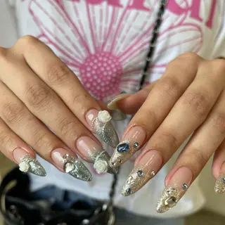 ネイル piu所属・piu __Hazukiのネイルデザイン