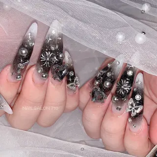 ネイル ナナイチゼロ I.Naoのネイルデザイン