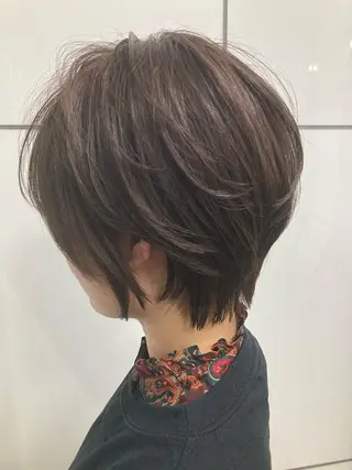 ショート カラー 髪質改善/痛ませ ないカラー/西村航大のヘアスタイル