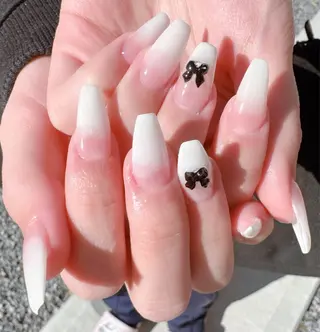 ネイル 高島 夏海のネイルデザイン