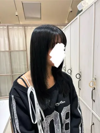 ロング 加藤 風花のヘアスタイル