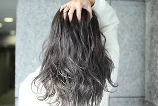 ミディアム カラー 加藤 利基のヘアスタイル