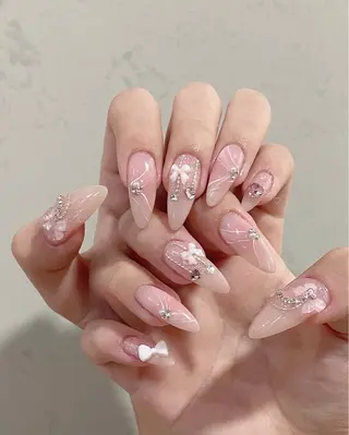 ネイル Lina nail所属・Lunaa 池袋のネイルデザイン
