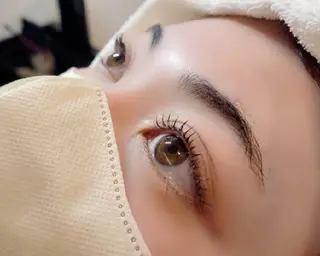 マツエク・マツパ 関口 友菜のヘアスタイル