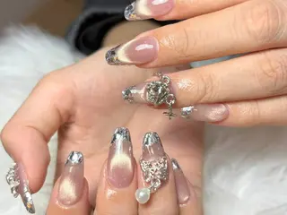 ネイル ヒユ ヒヨリのネイルデザイン