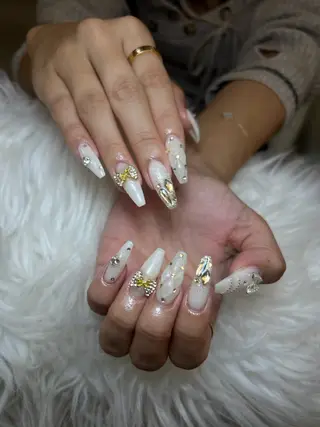 ネイル Mio_ Noiranailのネイルデザイン