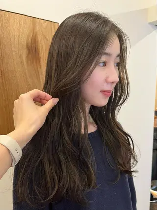 セミロング 西山 紗耶香🪽 透明感カラー/ボブのヘアスタイル