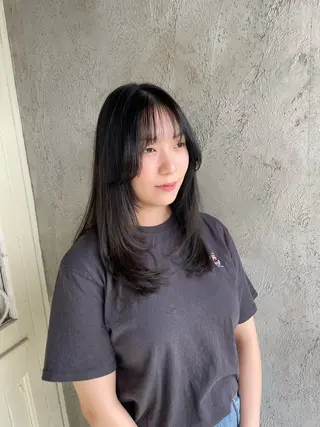 セミロング 西本 綾華のマツエク・マツパデザイン