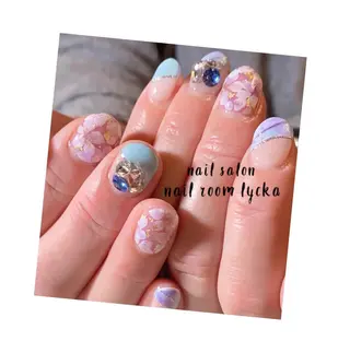 ネイル ﾈｲﾙﾙｰﾑﾘｯｶ 𝐦𝐚𝐲𝐮のネイルデザイン