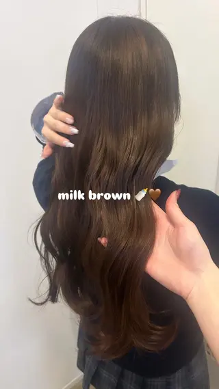 ロング éclat hairs beau group所属・西田 颯花のヘアスタイル