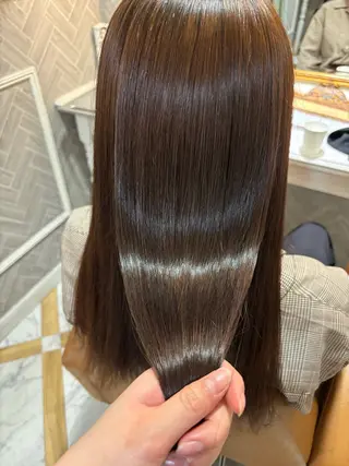 セミロング 透明感カラー/縮毛 矯正/あいりのヘアスタイル