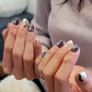 ネイル 🌲🌳🚪iiit o🌲🌳🌲のネイルデザイン