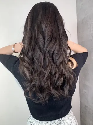 セミロング カラー _WHITE 高槻のヘアスタイル