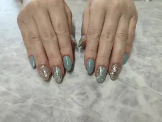 ネイル ネイル&アイリッシュサロン　タイムズスクエア所属・山野 小春のネイルデザイン