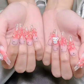 ネイル ❤️‍🔥長さだし専 門店queensのネイルデザイン